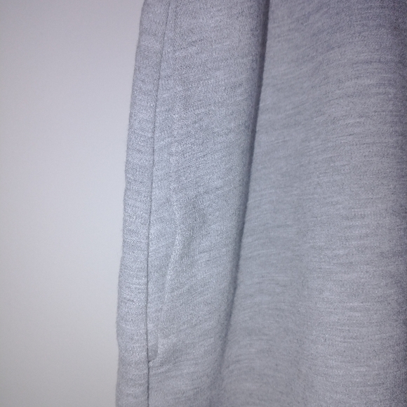 Uniqlo Grey Casual Mini Skirt - Picture 3 of 6